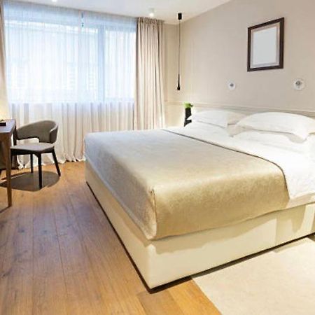 Eden Suites & Apartments Саранда Экстерьер фото