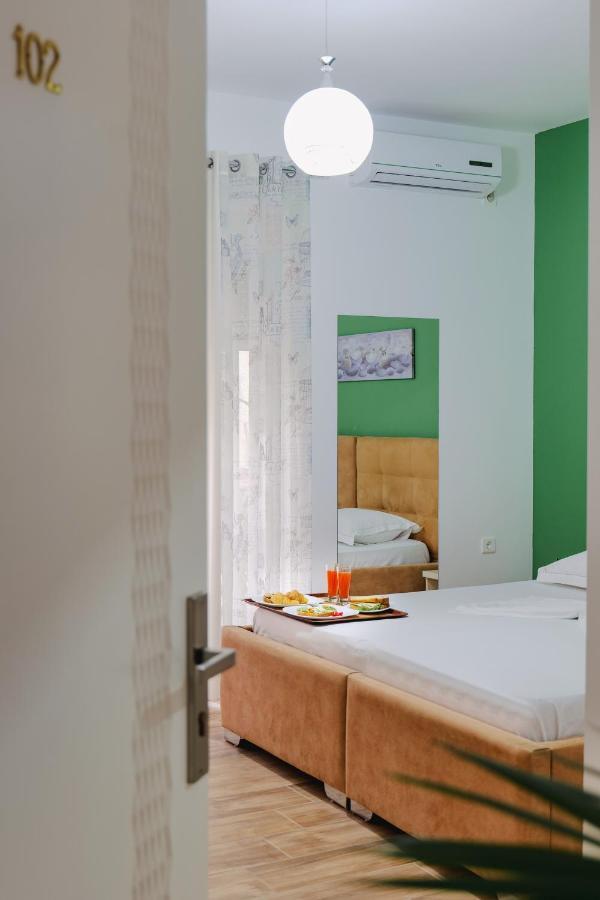 Eden Suites & Apartments Саранда Экстерьер фото