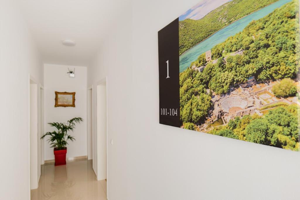 Eden Suites & Apartments Саранда Экстерьер фото