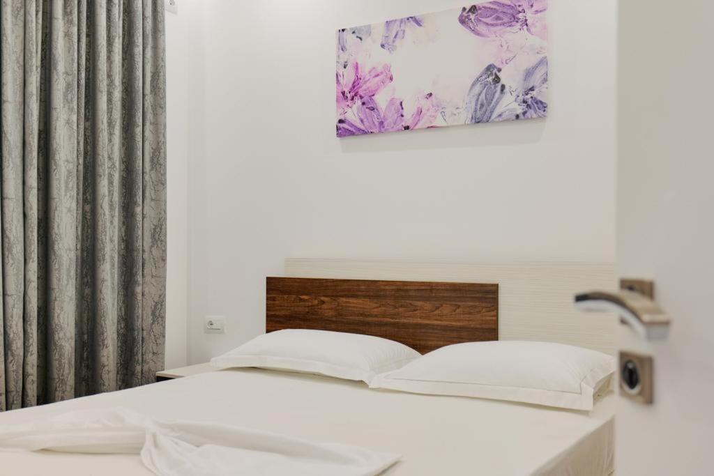 Eden Suites & Apartments Саранда Экстерьер фото